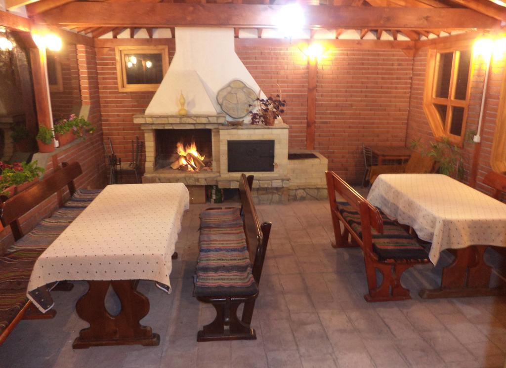 Camping Verila Hotel Sapareva Banya Buitenkant foto
